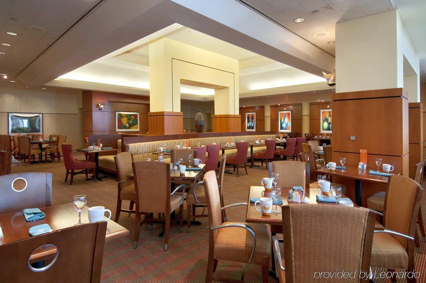Hilton Long Beach Hotel Restoran gambar